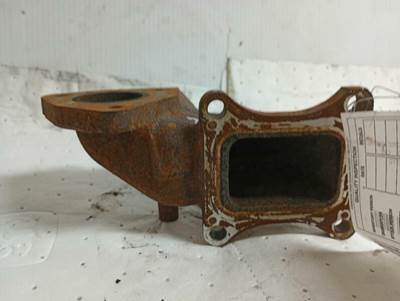 Isuzu 4HK1TC Exhaust Manifold