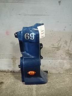 Freightliner Cascadia Fender Extension