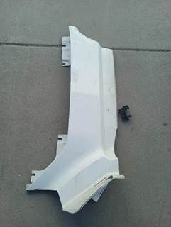 Peterbilt 579 Fender Extension