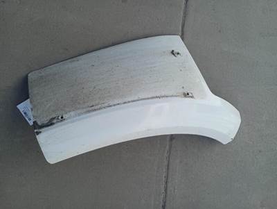 Peterbilt 579 Fender Extension
