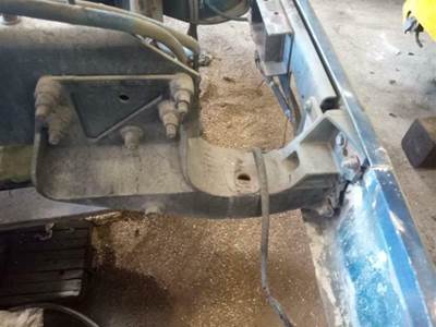 International 9200 Frame Horn