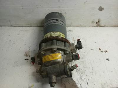 Freightliner FLD120 Fuel / Water Separator