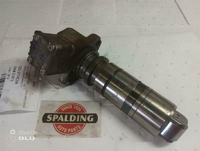 Mercedes-Benz MBE 4000 Fuel Injection Pump for a Mercedes MBE4000