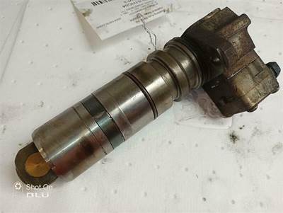 Mercedes-Benz MBE 4000 Fuel Injection Pump for a Mercedes MBE4000