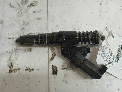 Cummins M11 CELECT Fuel Injector