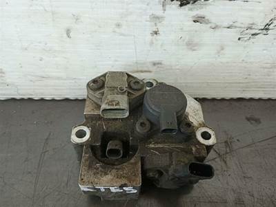 Detroit DD13 Fuel Injector