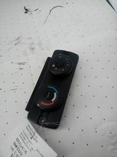 Freightliner Cascadia Heater / AC Temp Control