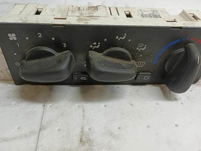 Freightliner Coronado Heater / AC Temp Control