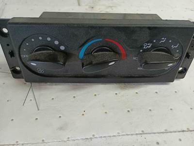 International DuraStar Heater / AC Temp Control