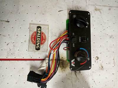 Western Star 5700 XE Heater / AC Temp Control for a Western Star Trucks 5700 XE