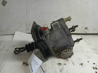 International TerraStar Power Brake Booster