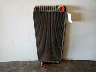 Peterbilt 335 Radiator