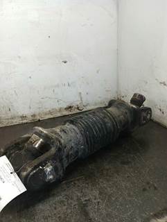 Volvo VNL Rear Driveshaft