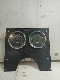 International 9100i Speedometer