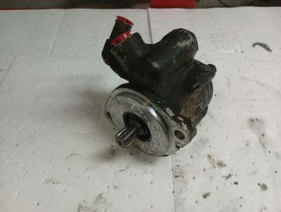 Detroit DD15 Steering Pump