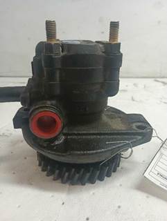 Isuzu 4HK1TC Steering Pump