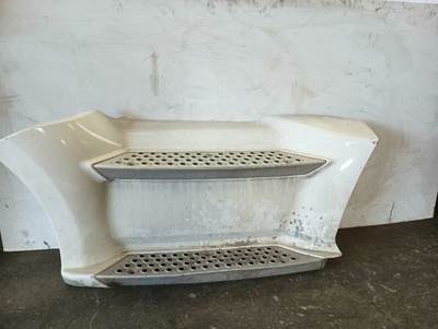 Kenworth T680 Truck Skirt