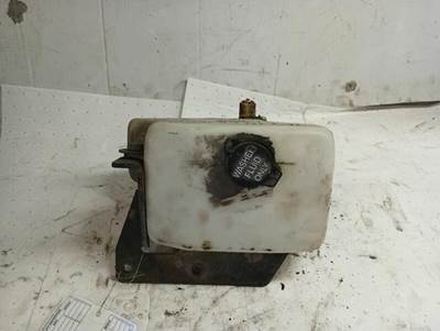 Peterbilt 386 Windshield Washer Reservoir