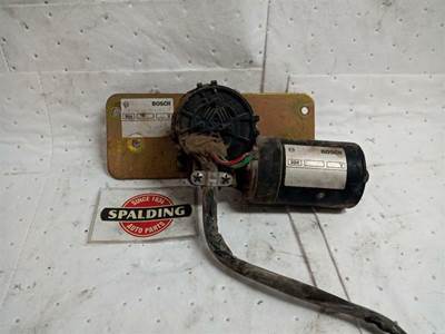 Mack Superliner RW713 Windshield Wiper Motor for a Mack RW713