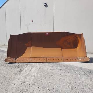 Caterpillar Blade 30-0024 for a CAT JB