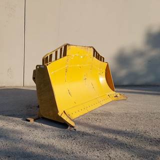 Caterpillar Blade 37-0196 for a CAT JB