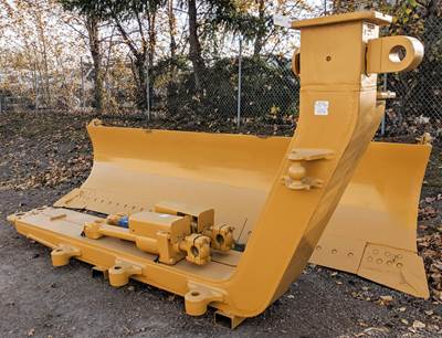 Caterpillar Blade 38-1151 for a CAT