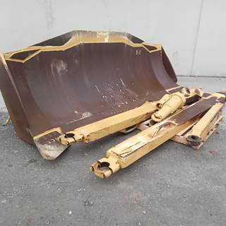 Caterpillar Blade 38-1169 for a CAT RP