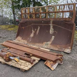 Caterpillar Blade 39-0116 for a CAT