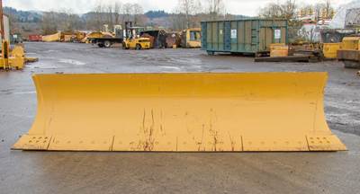 Caterpillar Blade 2672514 for a CAT D6RII