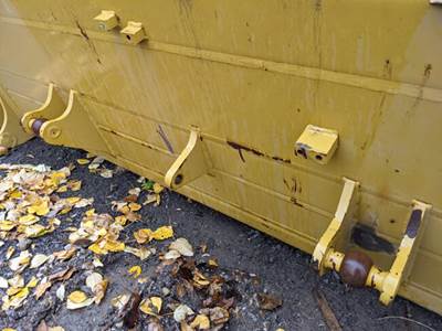 Caterpillar Blade 3693284 for a CAT