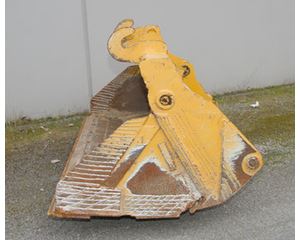 Caterpillar Bucket 60-0358 for a CAT 446B