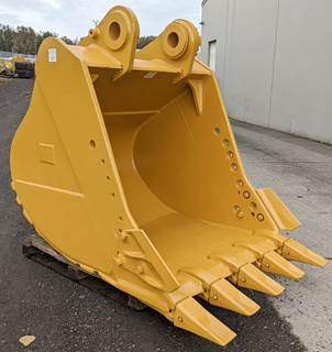 Caterpillar Bucket 60-1797 for a CAT