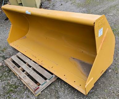 Caterpillar Bucket 60-1806 for a CAT