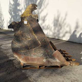 Caterpillar Bucket 60-2154 for a CAT JB