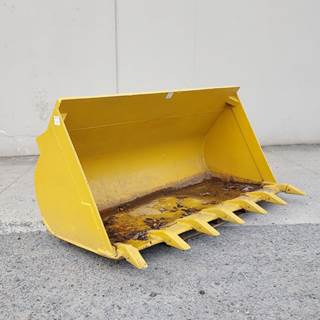 Caterpillar Bucket 60-2165 for a CAT