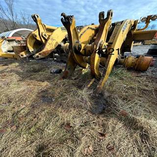 Caterpillar Bucket CT-1V4921 for a CAT