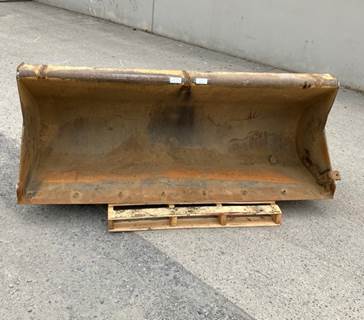 Caterpillar Bucket 60-2206 for a CAT