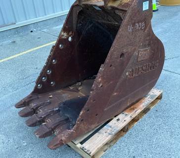 Caterpillar Bucket 60-2210 for a CAT