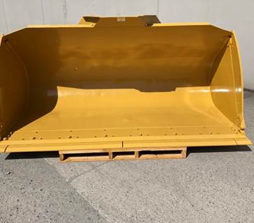 Caterpillar Bucket 4616531 for a CAT