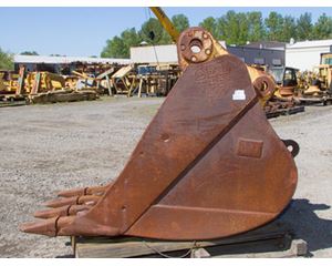 Caterpillar Bucket 60-0325 for a CAT