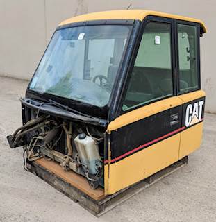 Caterpillar Cab 51-0471 for a CAT