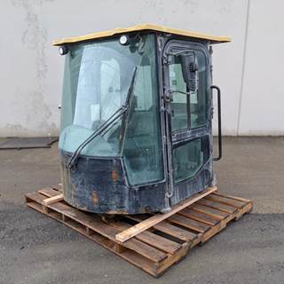 Caterpillar Cab 51-0530 for a CAT