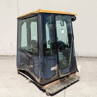 Caterpillar Cab 51-0537 for a CAT