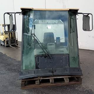 Caterpillar Cab 50-0089 for a CAT RP