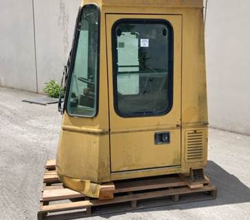 Caterpillar EROPS Cab 8R6112 for a CAT 966E,966F