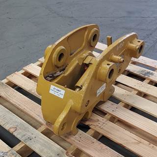 Caterpillar Coupler 61-0407 for a CAT JB