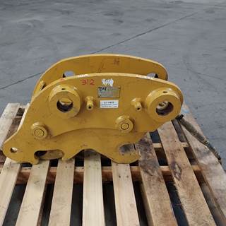 Caterpillar Coupler 1728476 for a CAT JB