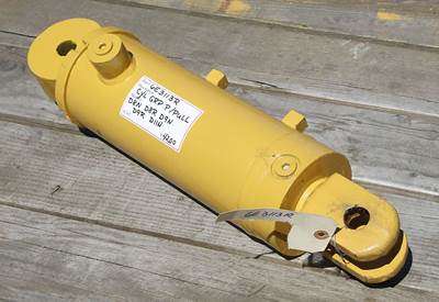 Caterpillar Cylinder 6E3113 for a CAT