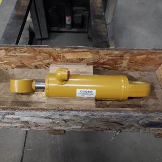 Caterpillar Cylinder 1219243 for a CAT GB