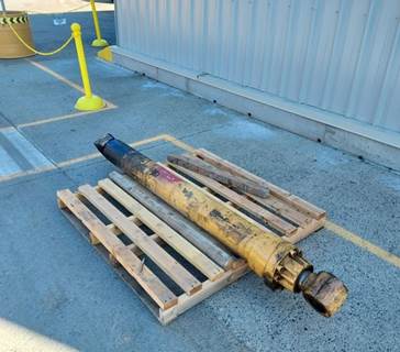 Caterpillar Cylinder 1471854 for a CAT